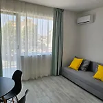 естрела Hotell *