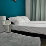 естрела Hotell *