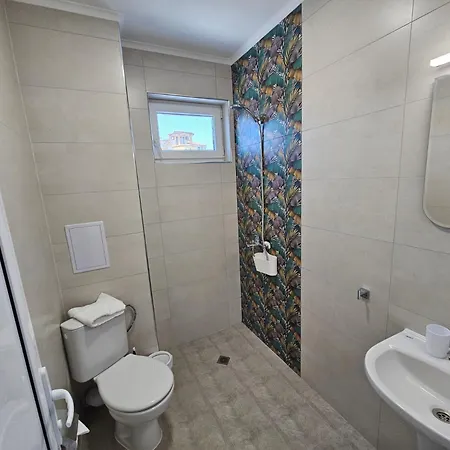 Szálloda естрела