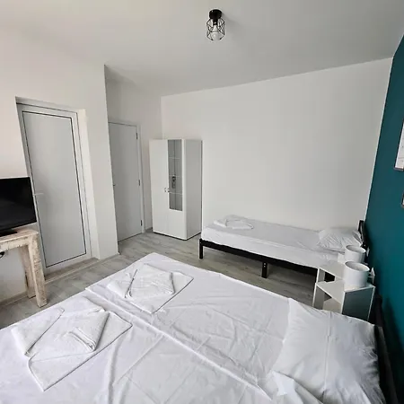 Szálloda естрела *