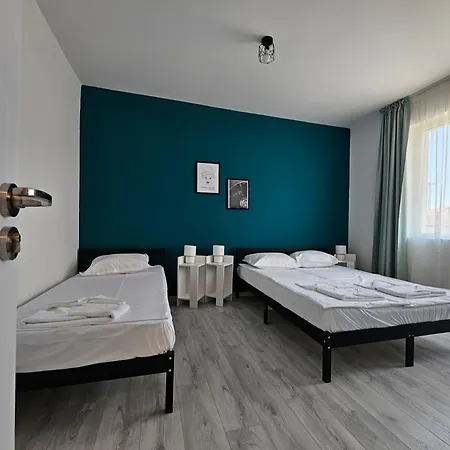 естрела Szálloda Ravda