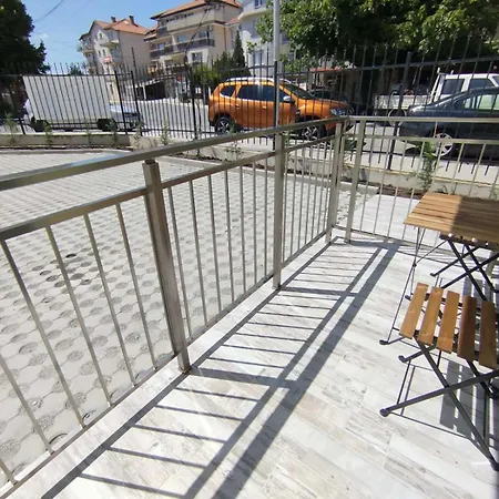 Szálloda естрела